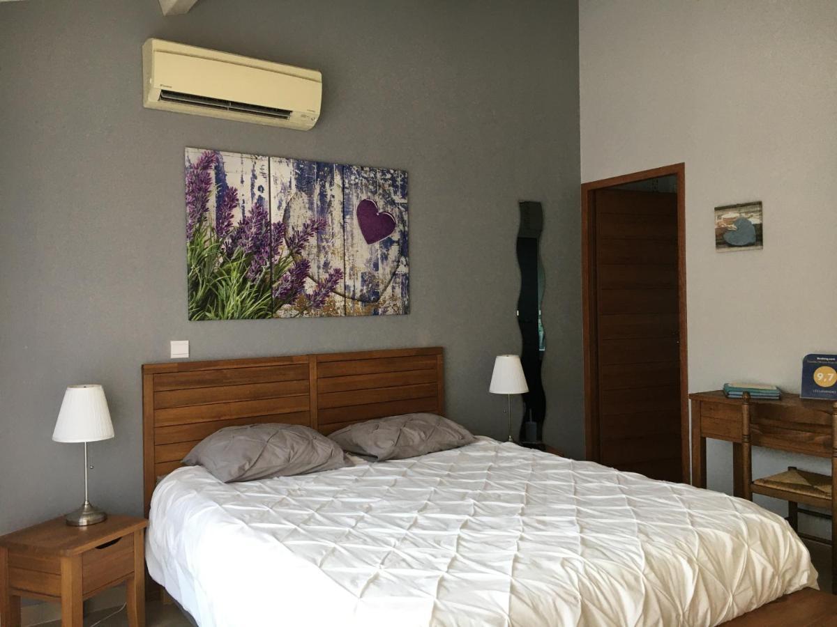 Les Lavandes Bed and Breakfast Alleins Esterno foto